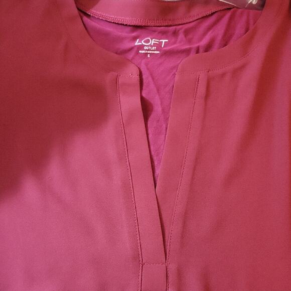 LOFT Red Sleeveless Tank Top V-Neck Blouse Size S - Picture 13 of 14